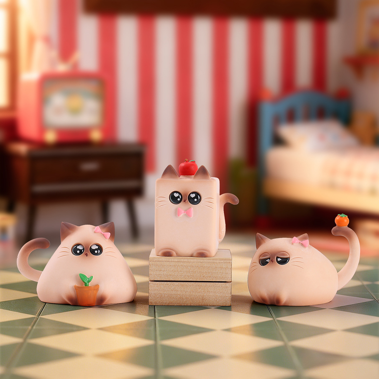 Energy Balance Siamese Cat Bli - Home Security Officer review and price